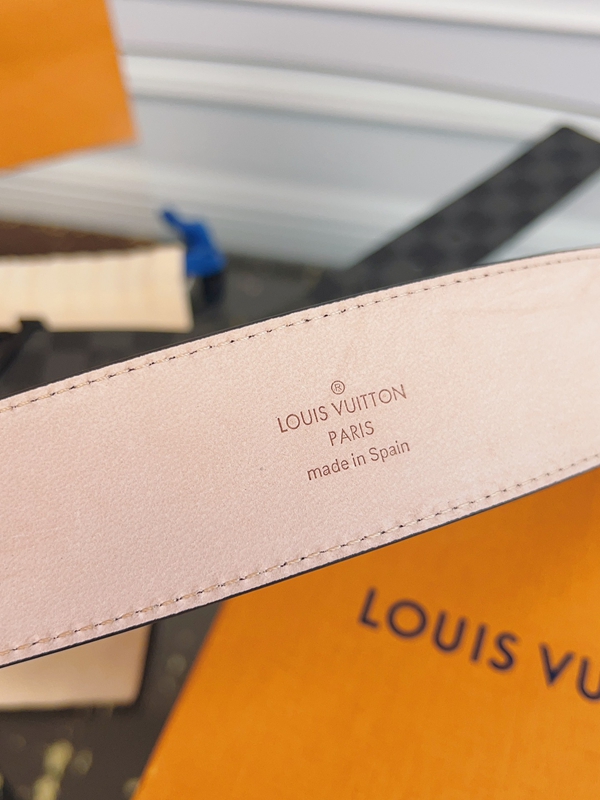 ルイヴィトンベルト細部ディテール